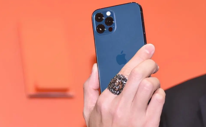 沭阳苹果手机维修分享iPhone12系列重启方法教程 